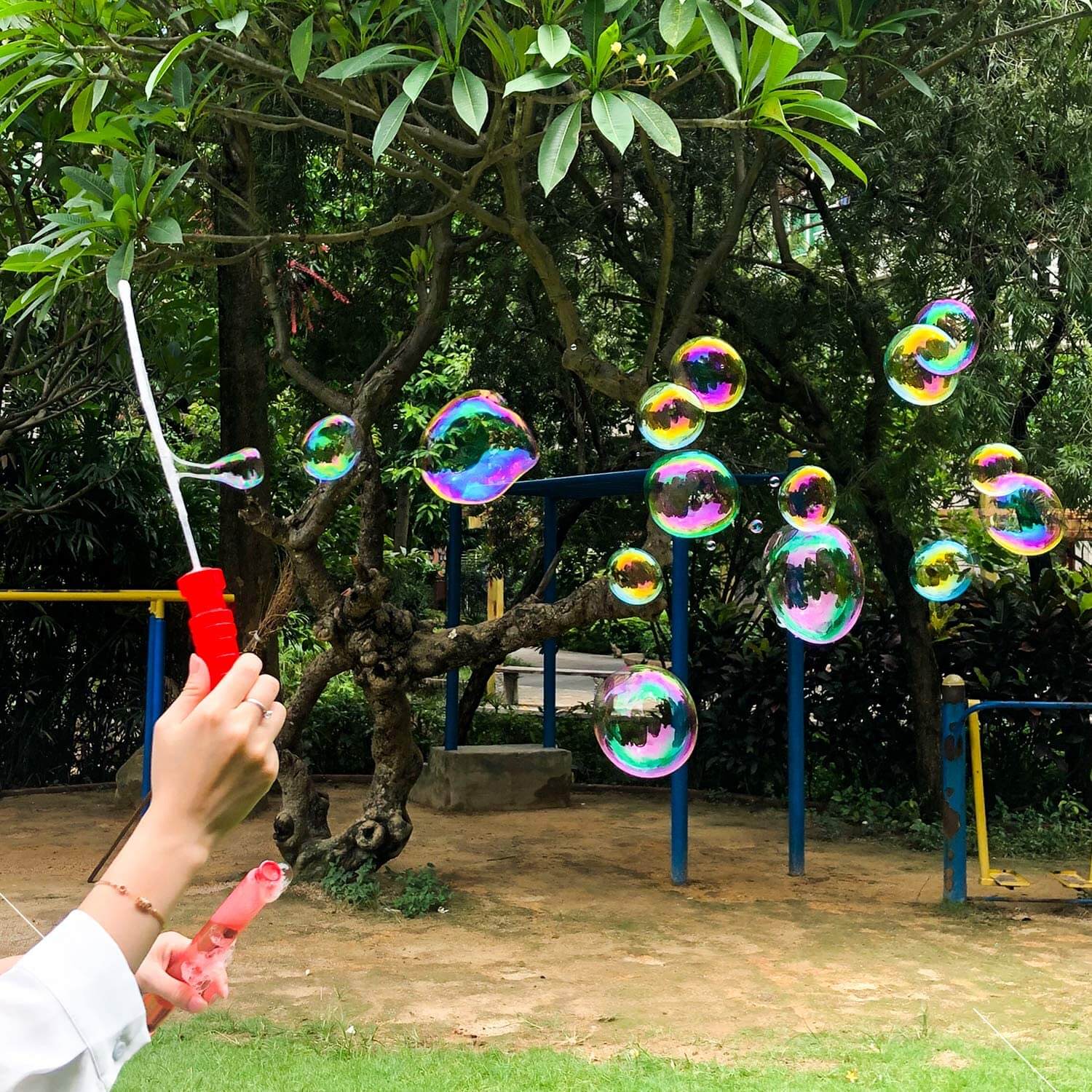 Large Bubble Wands